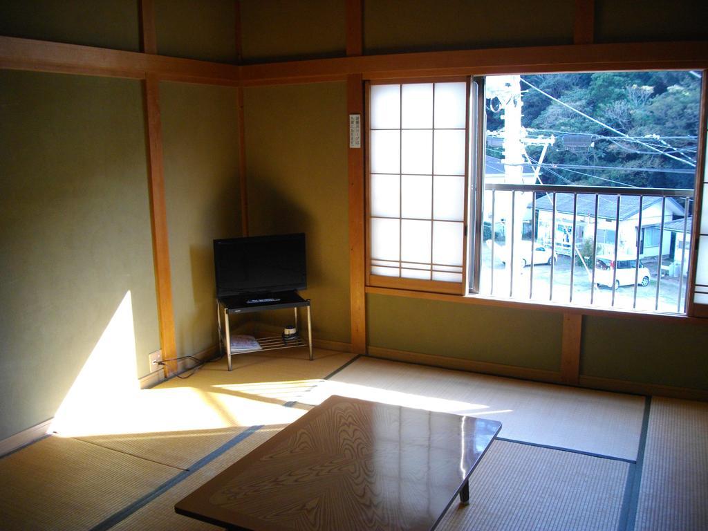 Minshuku Haji Hotel Shimoda  Habitación foto
